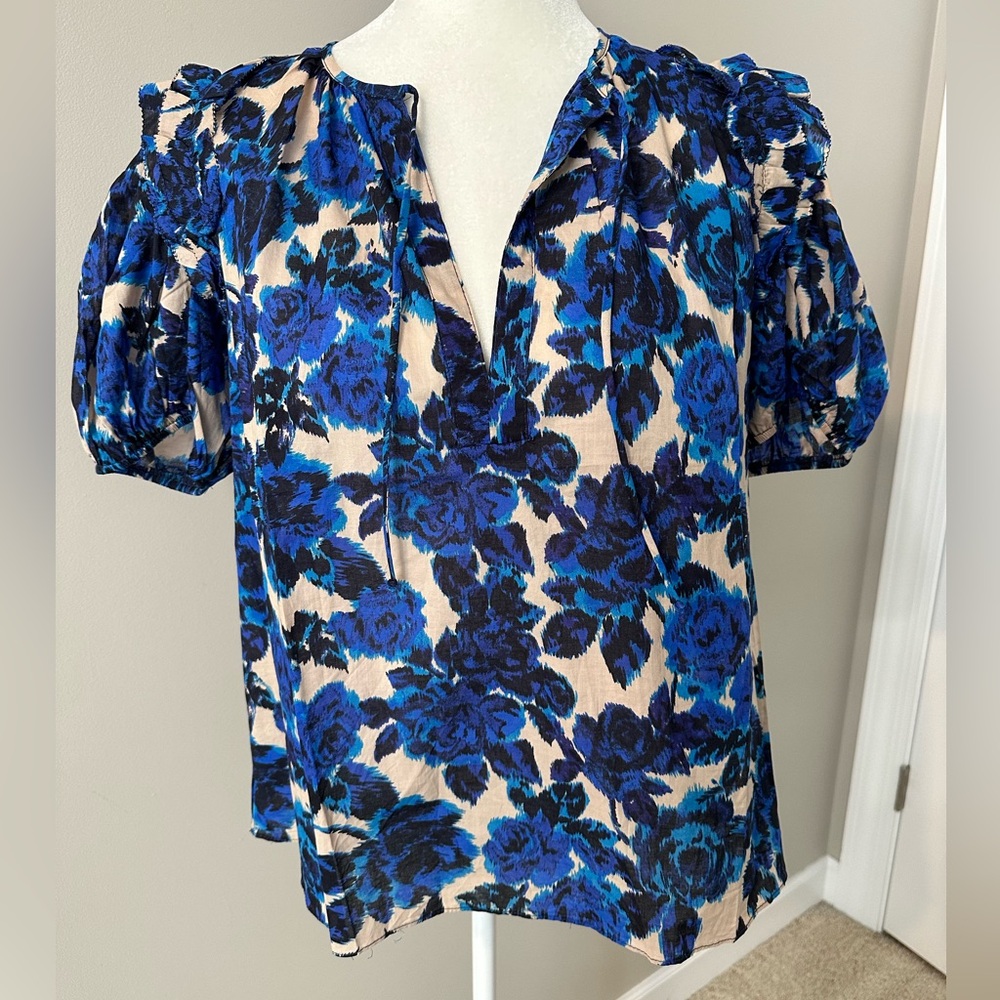 NWT Olivaceous Blue Floral Aiden Top